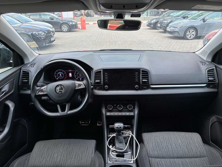 Skoda Karoq 1.5 TSI Ambition 150 CP DSG Auto showroom, service Exclusiv Skoda