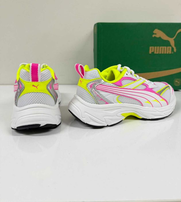 Puma Morphic Poison Pink