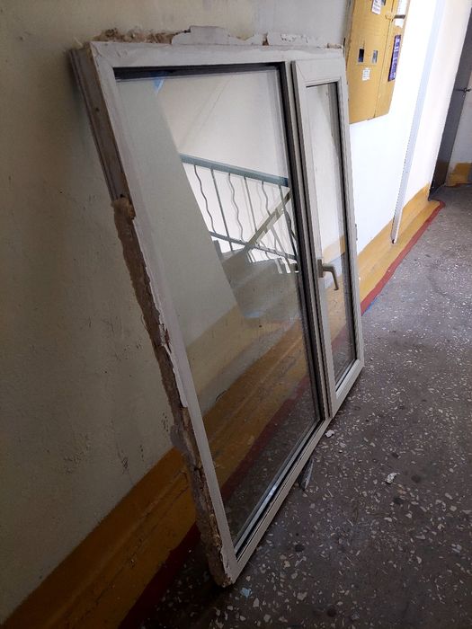 продам пластиковые окна б/у