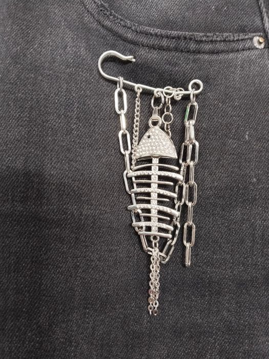 Брошь-булавка женская