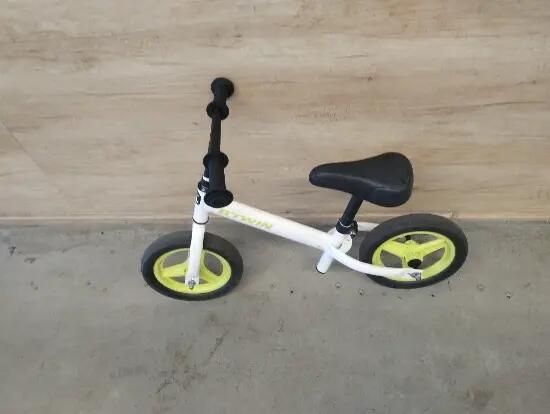 Bicicletă fără Pedale Runride 100 10'' Alb - (SecondHand) Decathlon