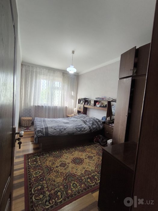 Продается Квартира  Максим Горкий  Мирзо Улугбек  4/4/9 Салом