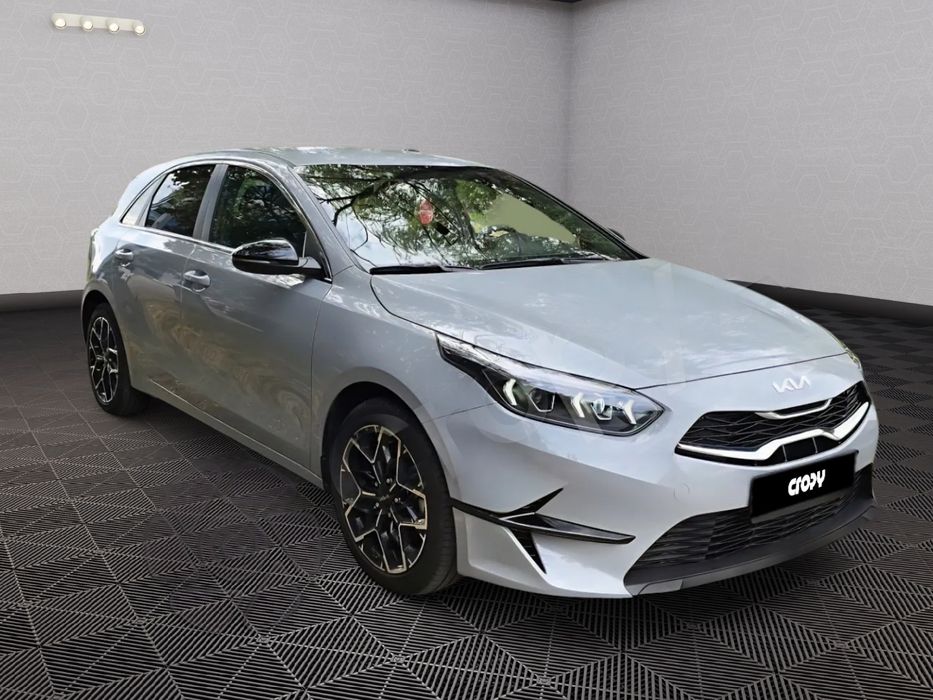 Kia Ceed 2024 1.0cmc 120cp 23000km