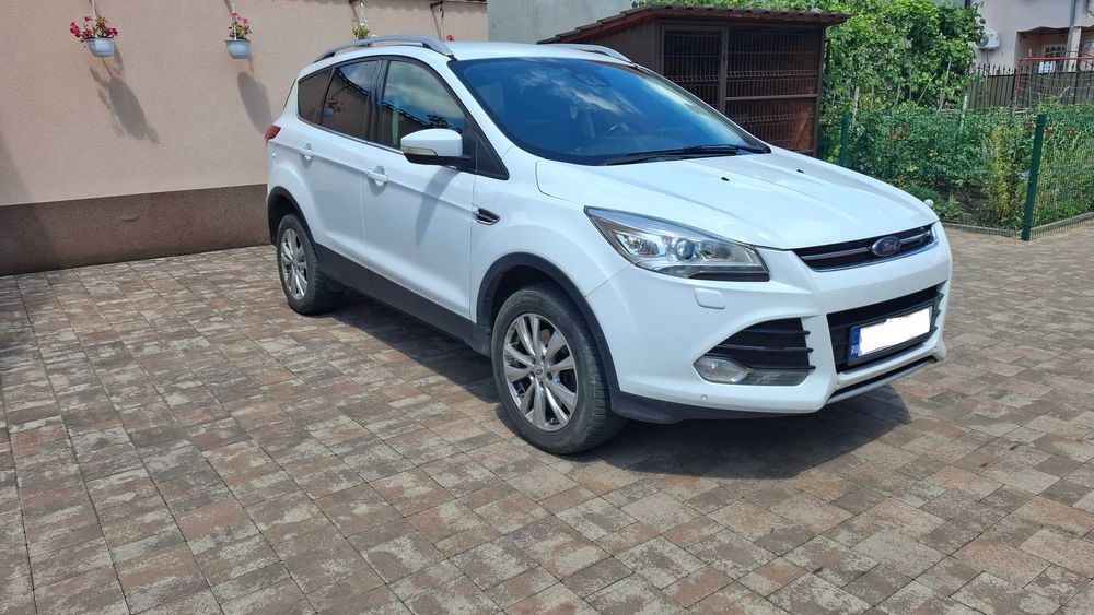 FORD Kuga 2016 — imagine 2