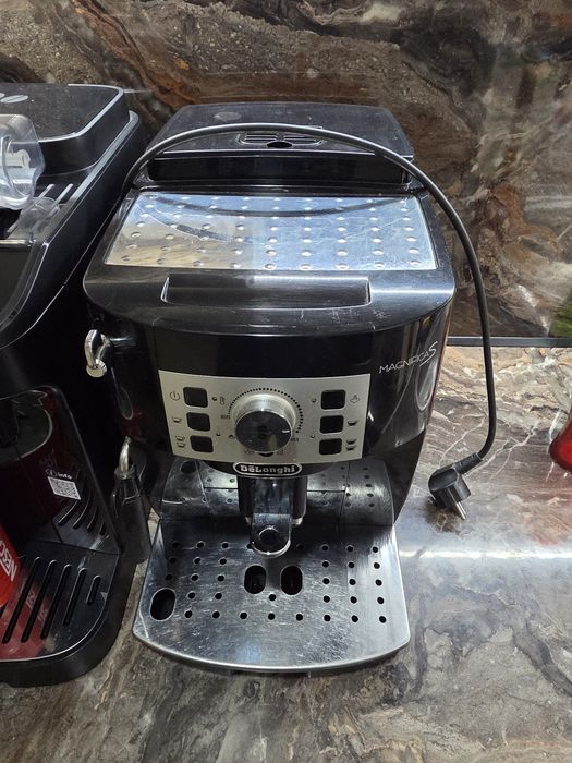 Кафеавтомат DeLonghi Magnifica S, 15 bar, 1450 W