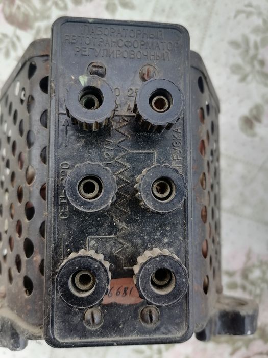 Автотрансформатор регулировочный латрр