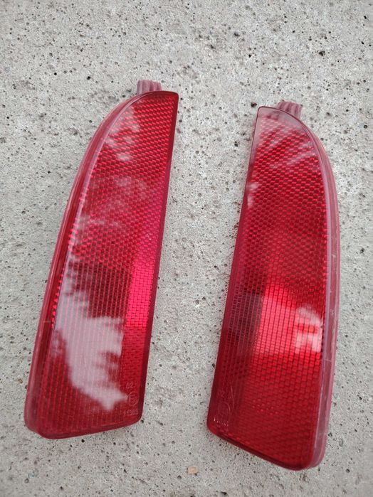 Flapsuri, capete bara spate Dacia spring