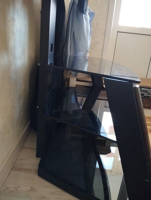 Продам подставку под телевизор