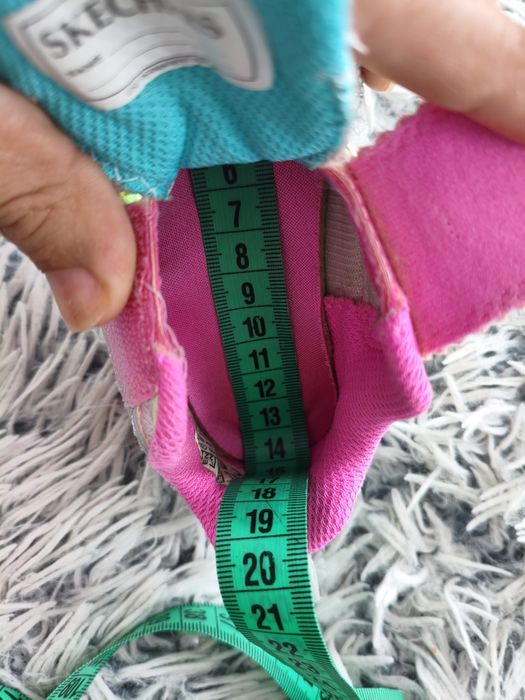 Skechers 22 ( 13.5-14 cm)