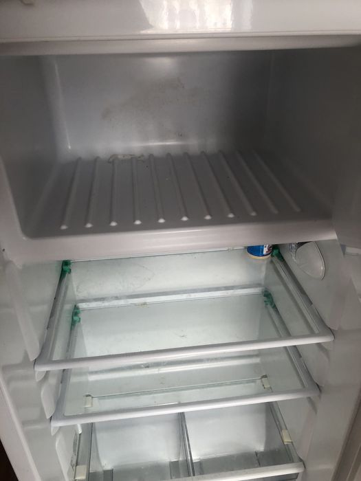Продам 1 камерный холодильник