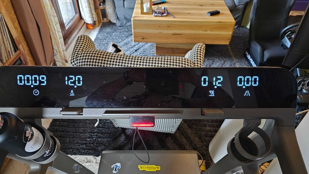 Багаща пътека Technogym Myrun