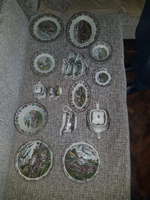 Serviciu de masă porțelan englezesc Stafford Shire
