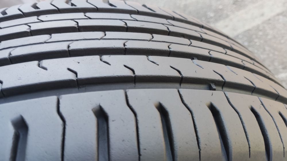 1брой лятна гума 205/55/16 Continental Eco Contact 5
dot23