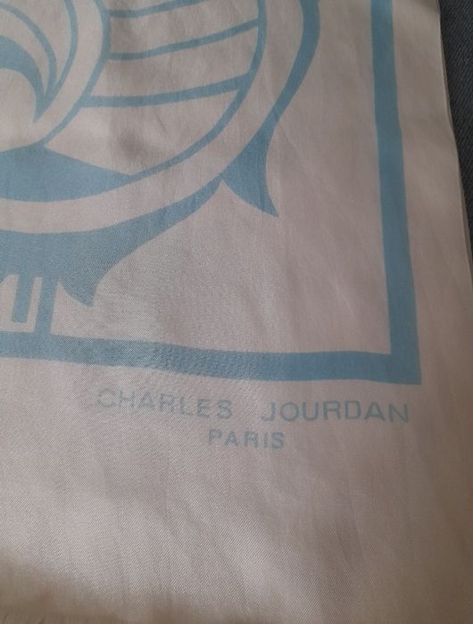 Esarfa Charles Jourdan, mătase naturala, 13 lei