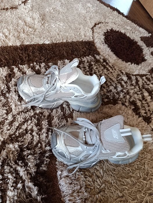 Кроссовки Balenciaga