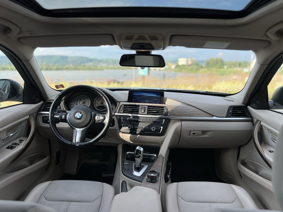 Bmw seria 3 / F30 / Trapă / Harman Kardon / Navi mare / 320 D / 184 cp