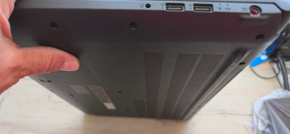 Лаптоп ACER Intel core i7 2.80GHz 16GbDDR4 17inch IPS, 1TSSD,Win10Pro,