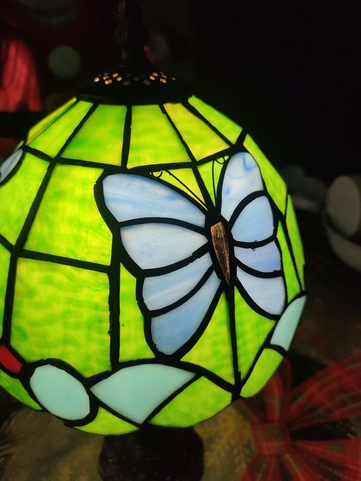 SUPERCADOU/lampi stil tiffany noi