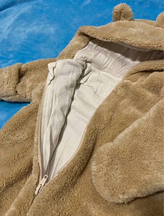 продам детские комбинезоны