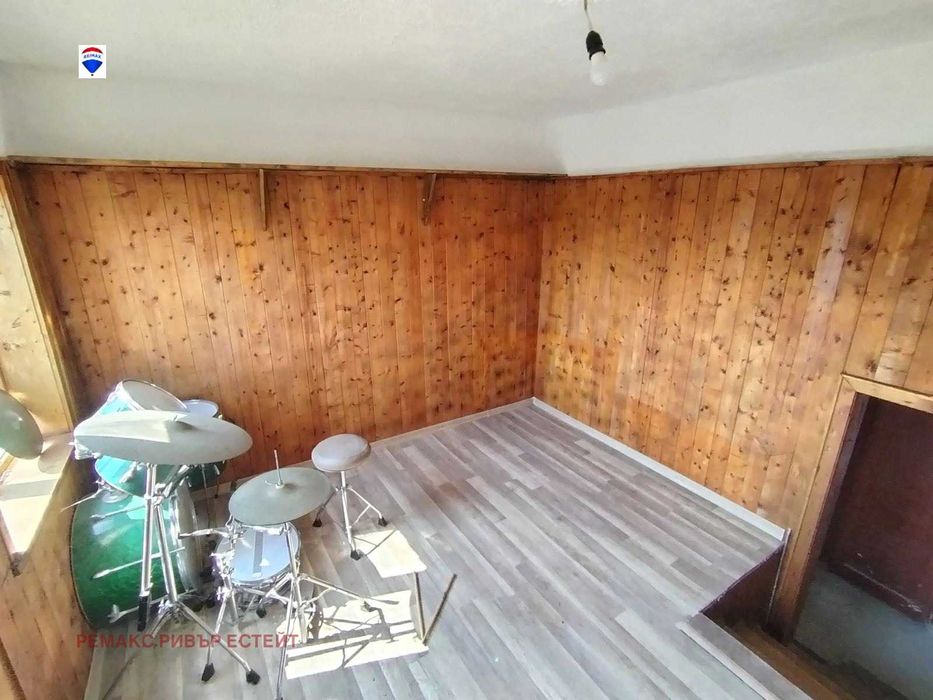 Продава се Къща в с. Старо село, Област Силистра - 73 кв.м за 244 €/кв.м - Снимка #3