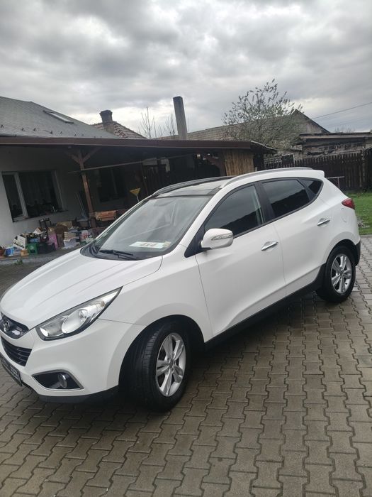 HYUNDAI ix35 2013 — imagine 2