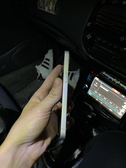 Продам айфон iphone 13 128gb 77%