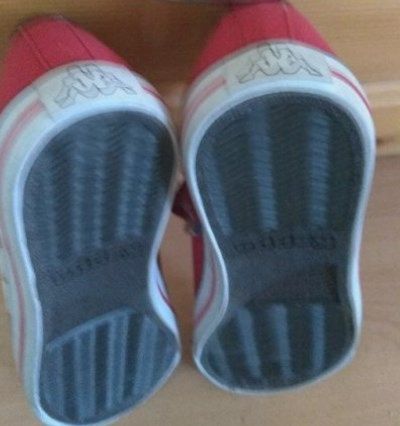 Няколко вида маркови маратонки - " Адмирал", "Kappa", R Island