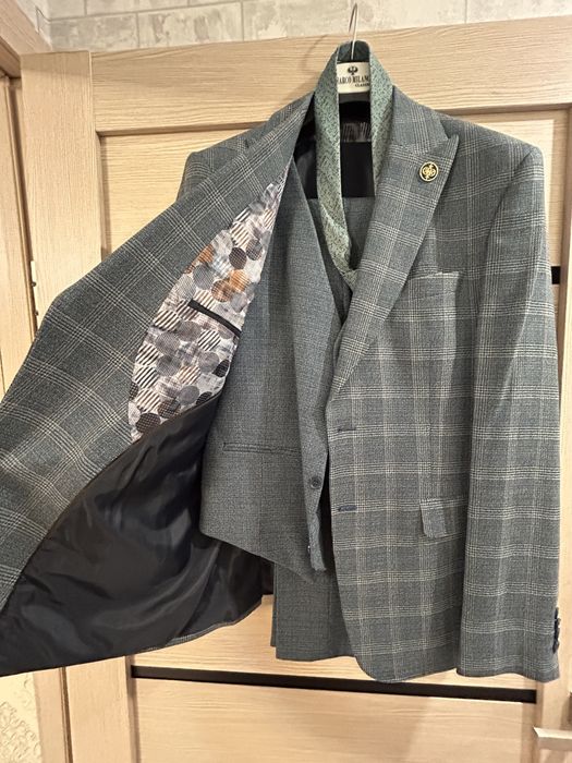 Мужской костюм