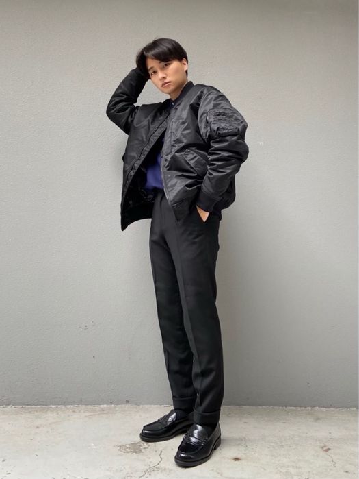 Uniqlo ma-1 bomber japan