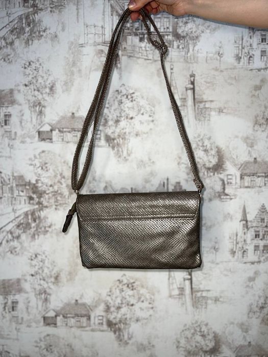 Продам сумку-клатч