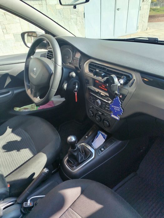 Peugeot 301  1200 benzina