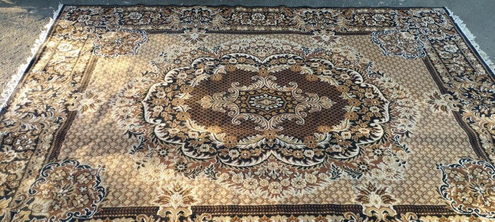 Продам ковёр производства Турция.