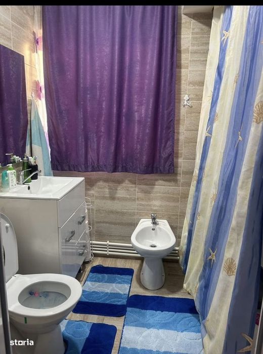 De vanzare apartament cu 3 camere, 90mp, balcon spatios, 66000euro