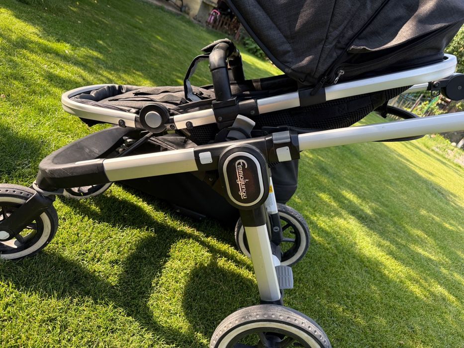 Carucior Emmaljunga ( sport +landou ) isofix Romer Britax + scaun auto
