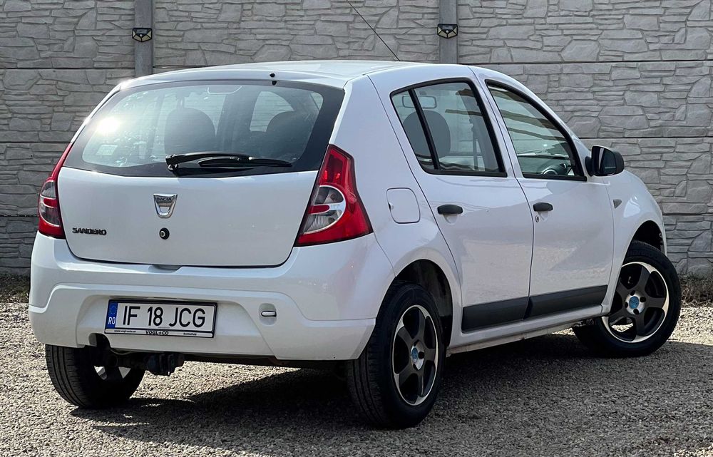 Dacia Sandero 1.2 16V Live / GPL / Webasto / Rate Avans 0
