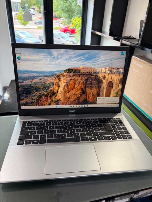 Laptop Acer Aspire Go 15 AMD Ryzen 7 5825U 16GB 512SSD 49121