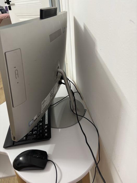 Продам моноблок Lenovo