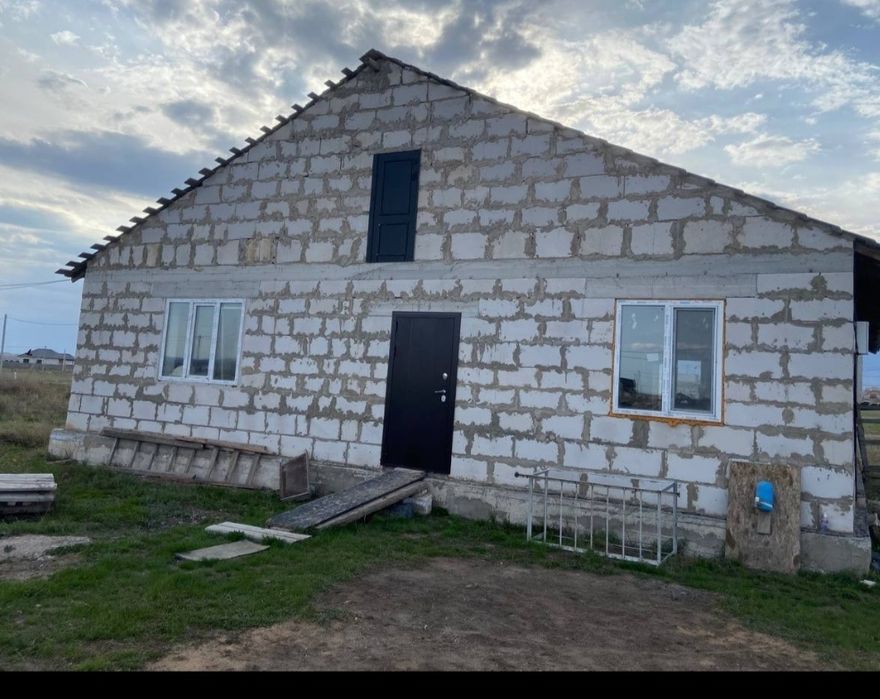 Дом, недостроенный