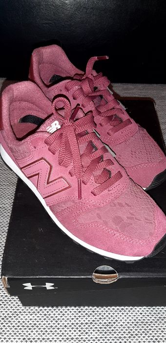 Маратонки New Balance номер 36.