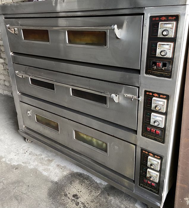 Пекарский печь в хорошом состоянии срочно