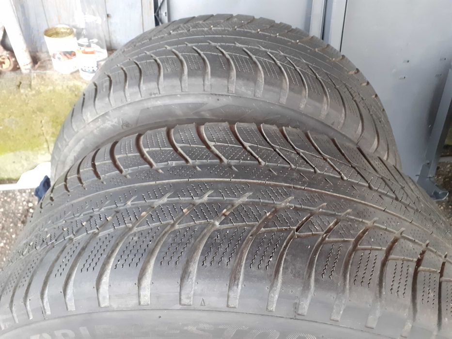 4 Roți Jante 17 aliaj 5x112 Mercedes 225/50 R17 M+S iarnă   și 2 anvelope M+S 215/55 R17 Bridgestone