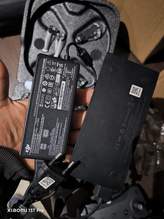 DJI Spark ORIGINAL – 2 baterii + accesorii complete