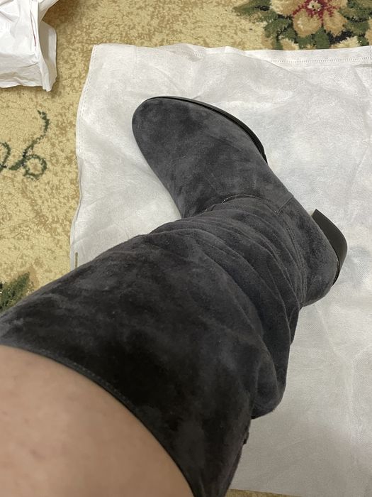 Зимние замшевые сапоги