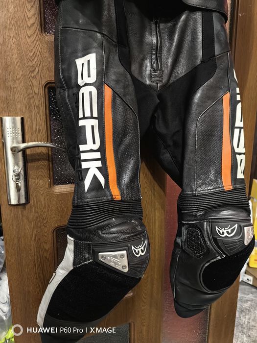 Мото екип Berik 2.0

Размер 48