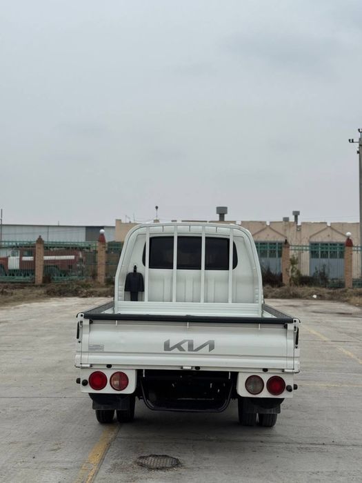 Kia bongo LPJ. Starix mator