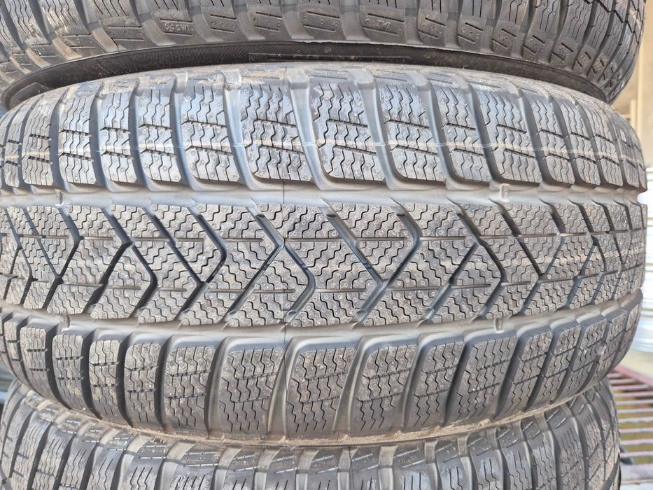 4 Anvelope M+S IARNA - 225/45/18 - PIRELLI Sottozero 3 MO - NOU - DOT 2020 !