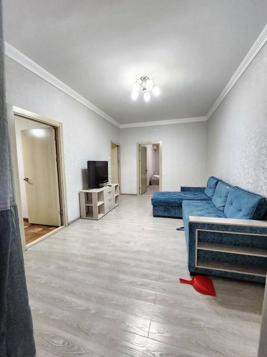 ® ПРОДАЕТСЯ ‼️[48м²] Чиланзар 8 средний ремонт балкон 1,5х3  2/2/4.