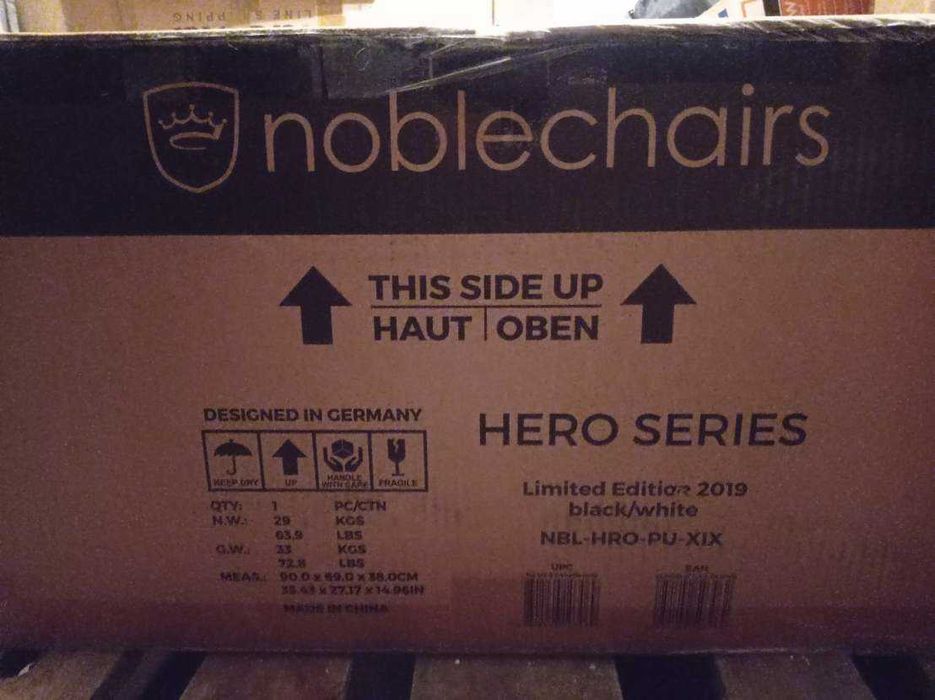 Noblechairs Hero Геймърски стол лимитирана серия