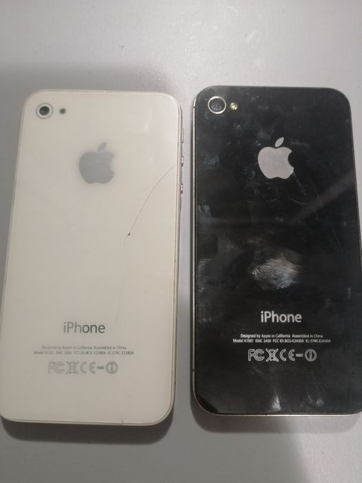 Iphone 4s 2 броя за части