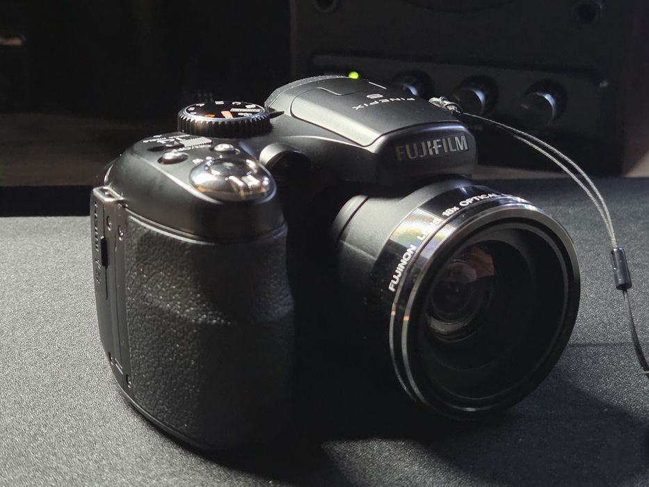 Фотоаппарат Fujifilm FinePix S2980